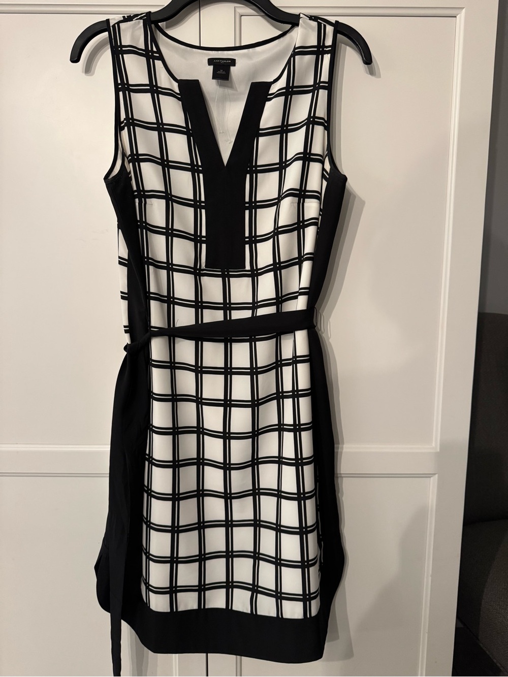 NEW Ann Taylor Black and White Windowpane Midi Dress